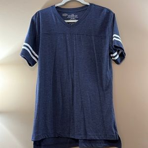 V neck baseball tee, plain, sz L